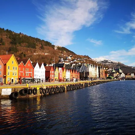 Skuteviken Apartament *