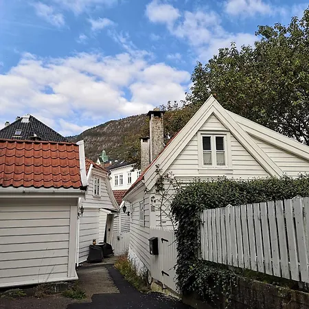 Apartamento Skuteviken *